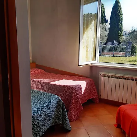 Cascina Dei Peri Feriegård *