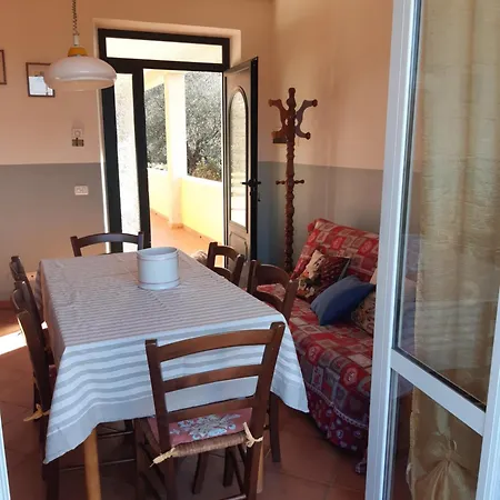Фермерский дом Cascina Dei Peri Кастельнуово-ди-Магра